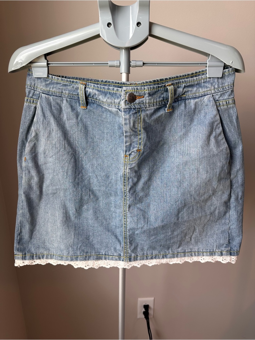 Vintage Tommy Hilfiger Denim Mini Skirt Size 10 Y2K 2006 Lace Trim Medium Wash
